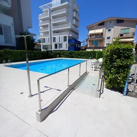 Apartment Flat - Swimming Pool And Park Free